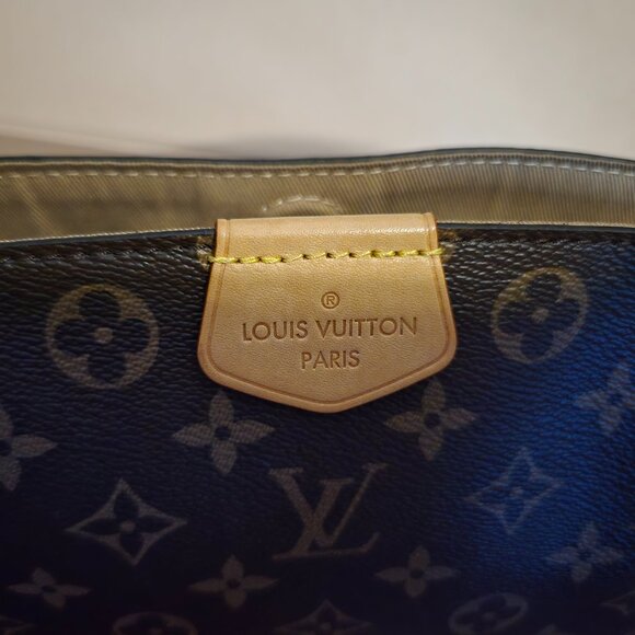 Authentic Louis Vuitton Graceful PM - Picture 6 of 16